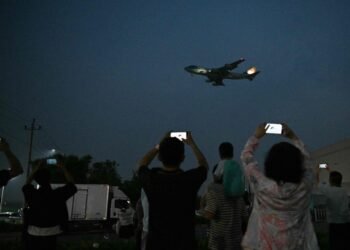 अमेरिकी राष्ट्रपति ट्रम्प चीनको राजकीय भ्रमणका लागि बेइजिङमा अवतरण