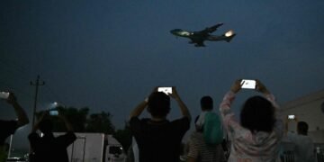 अमेरिकी राष्ट्रपति ट्रम्प चीनको राजकीय भ्रमणका लागि बेइजिङमा अवतरण