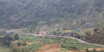 मार्ग खुलेको १५ वर्षपछि छिसवाङमा सडक स्तरोन्नति