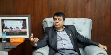 अन्तर्वार्ता- निजी क्षेत्रलाई विश्वासमा लिएर लगानीको वातावरण बनाए सरकारको आर्थिक वृद्धिको लक्ष्य सजिलै हासिल हुन्छ: अध्यक्ष ढकाल