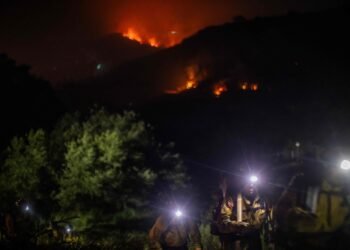 सिमी भ्यालीमा डढेलोको कहर, हजारौँ विस्थापित हुने जोखिम