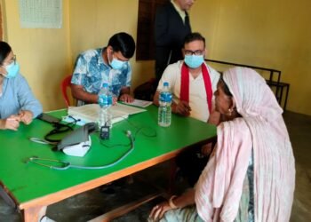 निःशुल्क विशेषज्ञ स्वास्थ्य शिविरबाट दुई सय ४५ जना लाभान्वित