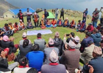 दैलेखको ग्यास उत्खनन अन्योलमा, दबाब बढाउँदै स्थानीय तह