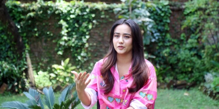 चलचित्र ‘लालीबजार’ले अभिनेत्री स्वस्तिमा खड्कालाई धेरै वर्षसम्म जीवित राख्नेछः अभिनेत्री खड्का