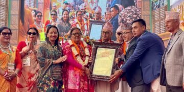 उद्योगपति पाण्डेद्वारा महायज्ञमा रु ५४ लाख बढी दान