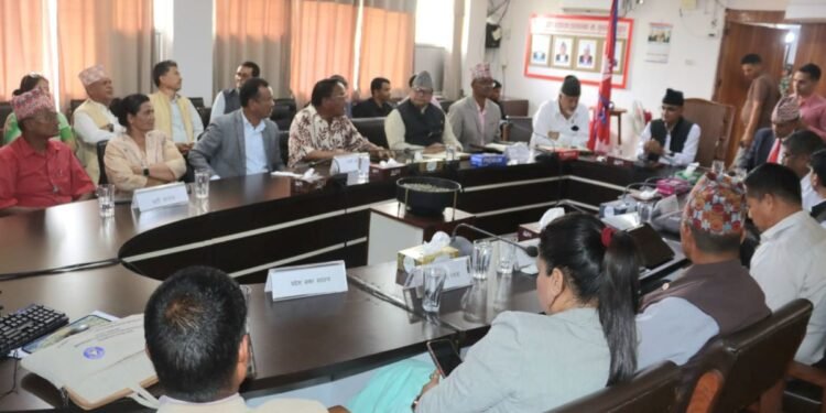 नीति तथा कार्यक्रम तर्जुमाबारे दलहरुसँग कर्णाली सरकारको छलफल