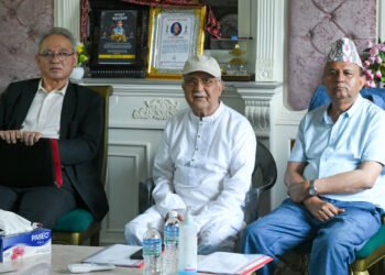 एमालेको निष्कर्ष : सरकार स्वेच्छाचारी र अधिनायकवादी बाटोमा अघि बढ्यो