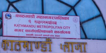 मनोहरा नदीले धार परिवर्तन गर्दा सरेको ११५ रोपनी जग्गा मिलाउँदै कामपा