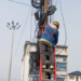अव्यवस्थित तार हटाइँदै