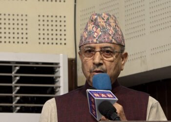 कांग्रेस नेता पूर्णबहादुर खड्काद्वारा पार्टी एकतामा जोड, केन्द्रीय विस्तारप्रति असन्तुष्टि