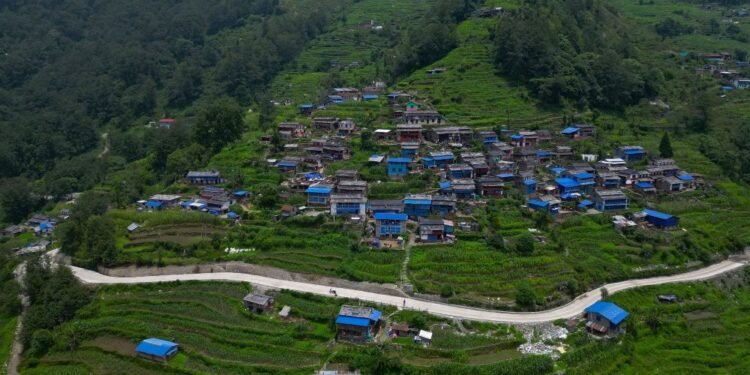 मौवाफाँट–दग्नाम सडक स्तरोन्नति