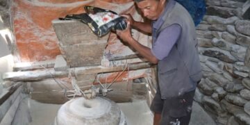 तीन दशकदेखि पानी घट्टमै जीवन धान्दै श्रेष्ठ