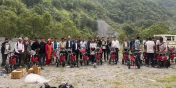 मालिकाका किसानलाई अनुदानमा यान्त्रिक हलो वितरण