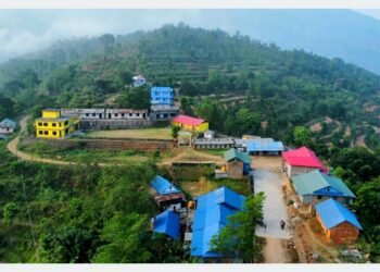 अभावमै उपलब्धि खोज्दै ‘सगरमाथा मावि सिक्रेटार’
