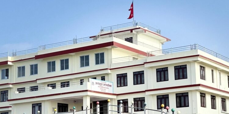 बाँदरपीडित किसानद्वारा गाउँपालिका कार्यालय घेराउ : नियन्त्रण गर्न स्वयम्सेवक परिचालन गरिने
