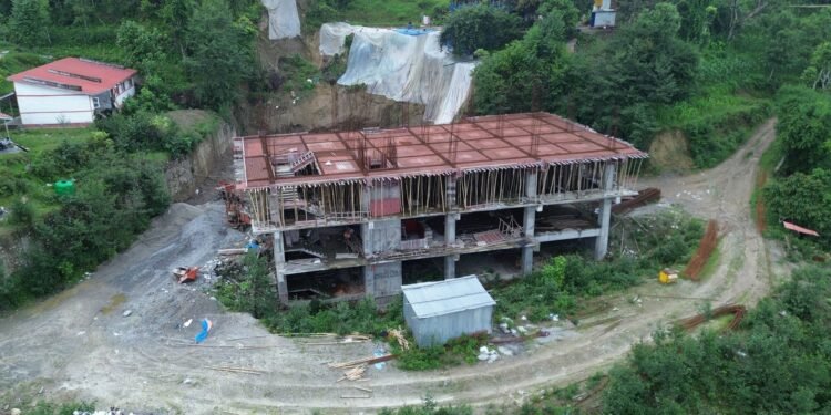 अस्पताल भवन निर्माण अलपत्र