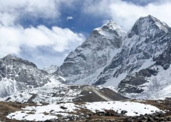 सगरमाथा क्षेत्रमा शव व्यवस्थापनमा खेलाची, कडा कानुन र नियमन जरूरी