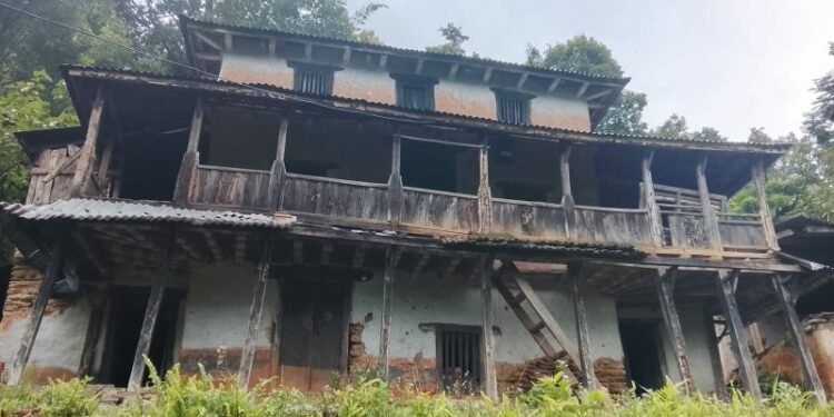 रित्तिँदै गाउँ, सम्झनामा सीमित बन्दै बस्ती