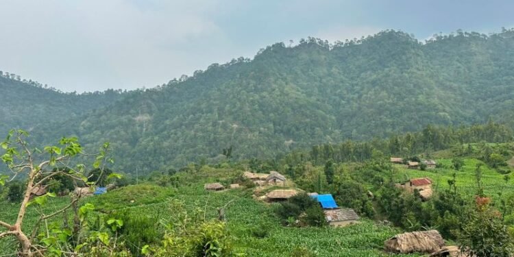 भौतिक विकासको पर्खाइमा पलगडी गाउँ