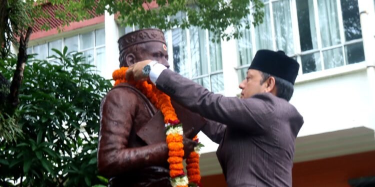 आदिकविले भाषिक एकतालाई बलियो बनाउनुभयो : सभामुख अर्याल