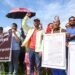 नागढुङ्गा सुरुङमार्ग उद्घाटनकै दिन स्थानीयको विरोध, विभिन्न माग राख्दै प्रदर्शन