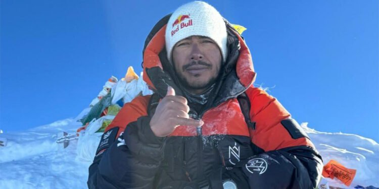 पाकिस्तानको ब्रोड पिकमा हिमपहिरो, निर्मल पुर्जासहित १० सदस्यीय टोली सम्पर्कविहीन