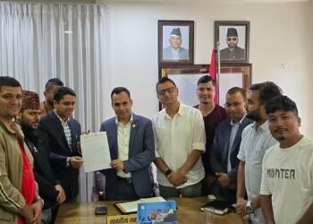 कमजोर सञ्चार माध्यमले बलियो प्रश्न गर्न सक्दैनन्: सञ्चारमन्त्री डा. तिमिल्सिना