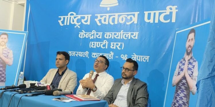स्वास्थ्य बिमामा यस वर्ष बजेट थप गरिएको छः अर्थमन्त्री डा स्वर्णिम वाग्ले