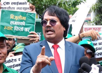 विद्युत्सहित आधारभूत सेवामा कर थोपरेर सरकारले जनतालाई सास्ती दियो : सीके राउत