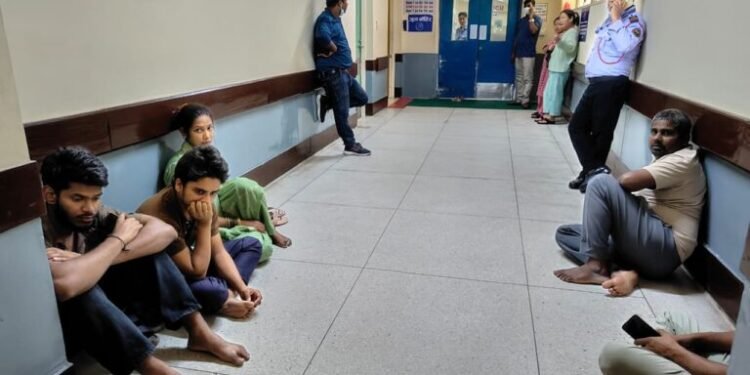 रवीन्द्र मेहताको शव नबुझ्ने परिवारको अडान, सरकारसँग औपचारिक सम्झौताको माग