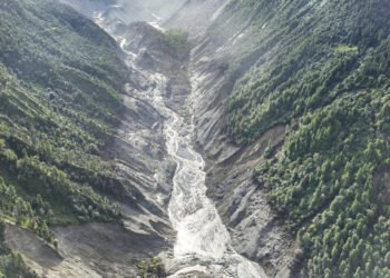 भोटेकोसीमा बहाब बढे पनि ठूलो बाढीको जोखिम छैन : महाशाखा