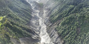 भोटेकोसीमा बहाब बढे पनि ठूलो बाढीको जोखिम छैन : महाशाखा