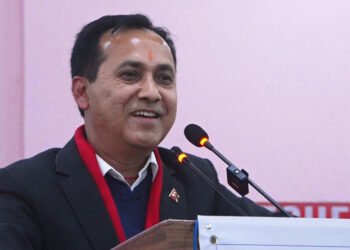 विश्वप्रकाशको रहस्यमय चीन भ्रमणले काँग्रेसमा तरंग, देउवासँग भेट्न हङकङ पुगेको अड्कलबाजी !