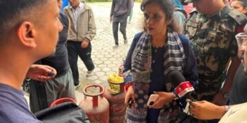 बढ्दै ग्यासको आयात, हट्दै अभाव