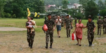 आज बिहानैदेखि हेलिकप्टरमार्फत उद्धार जारी रहने