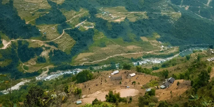 फक्ताङलुङका ६ जलविद्युत् आयोजनालाई विवरण बुझाउन ७ दिने अल्टिमेटम