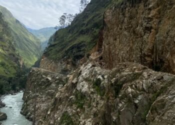 कर्णाली करिडोर : छारेभिरको पहिरो पन्छाउन सकस