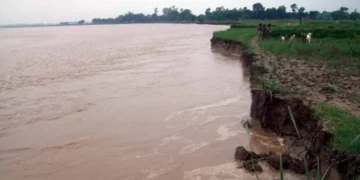 बाढीको जोखिममा राप्ती तटीय क्षेत्रका बासिन्दा