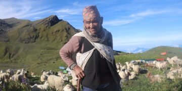 भेडागोठमा लालबिरका सात दशक