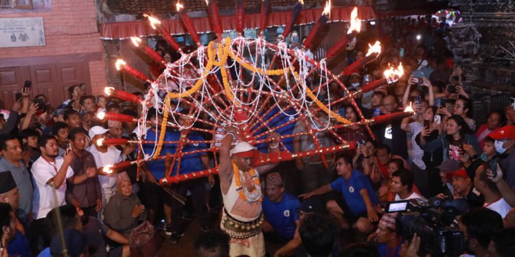 वीरेन्द्रभक्त श्रेष्ठले पाँचौँपटक जिब्रो छेड्ने