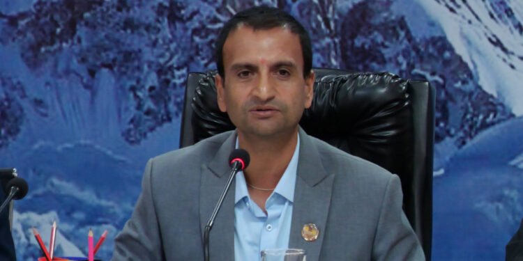 बाढीले क्षति गरेको पूर्वाधार पुनर्निर्माणलाई तिब्र पार्न सरकारलाई समितिको निर्देशन