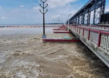 सप्तकोशीमा पानीको बहाव बढेसँगै ३१ ढोका खोलिए