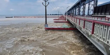 सप्तकोशीमा पानीको बहाव बढेसँगै ३१ ढोका खोलिए