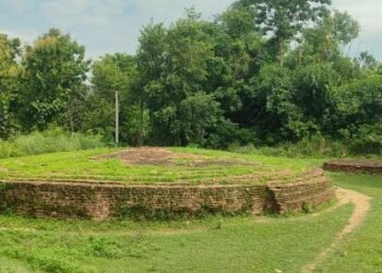 संरक्षणको प्रतीक्षामा तिलौराकोटका ऐतिहासिक जोडी स्तूप