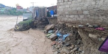 बुटवलमा तिनाउको बाढीले ५ वटा घर बगायो