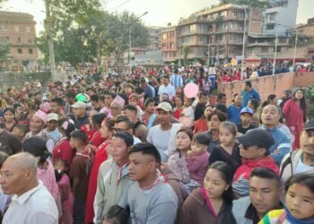 ब्रह्मायणी जात्रा : बिहानैदेखि भीड