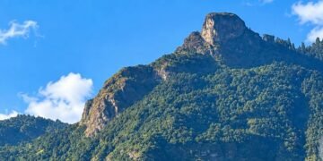 ३२ प्रजातिका गुराँस र रेडपाण्डाको बासस्थान जुरेढुङ्गा प्रचारप्रसारको पर्खाइमा