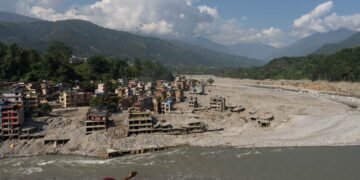 नुवाकोटका बाढी प्रभावित क्षेत्रमा अमेरिकी सहयोगको प्रभावबारे अमेरिकी प्रतिनिधिमण्डलद्वारा स्थलगत अवलोकन