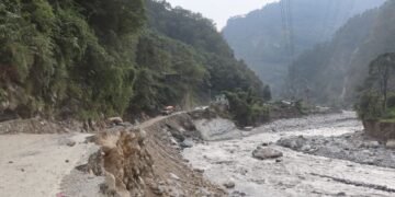 बेनी–जोमसोम–कोरला सडकमा करिब एक अर्बको क्षति