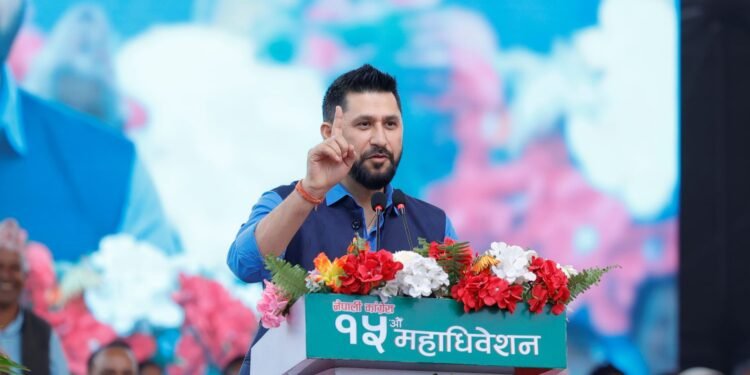 लोकतान्त्रिक मूल्य र मान्यताबाट डगमगाउनेवाला छैनौँः सभापति लामिछाने